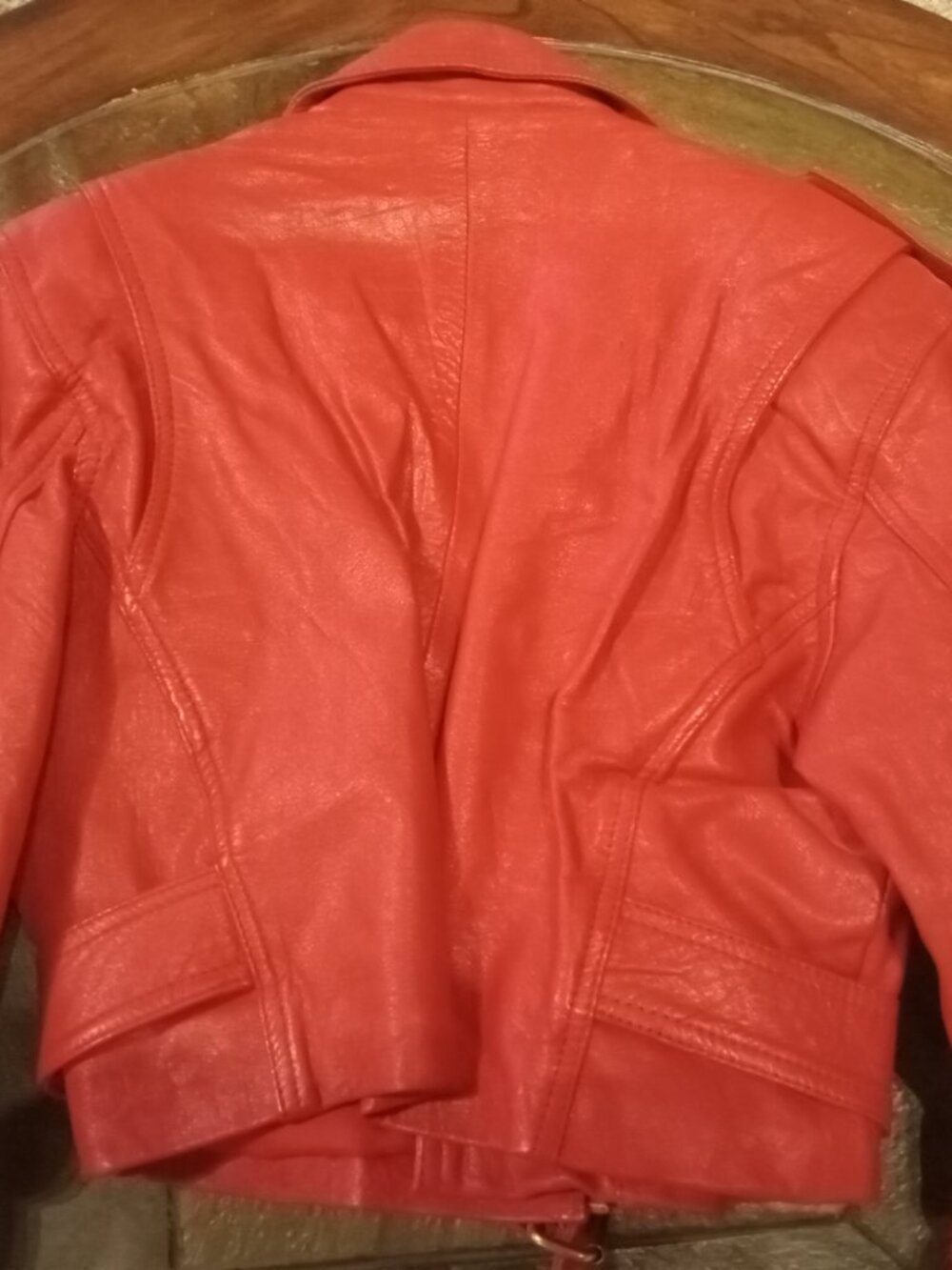 Leather jacket - Picture 2 of 4